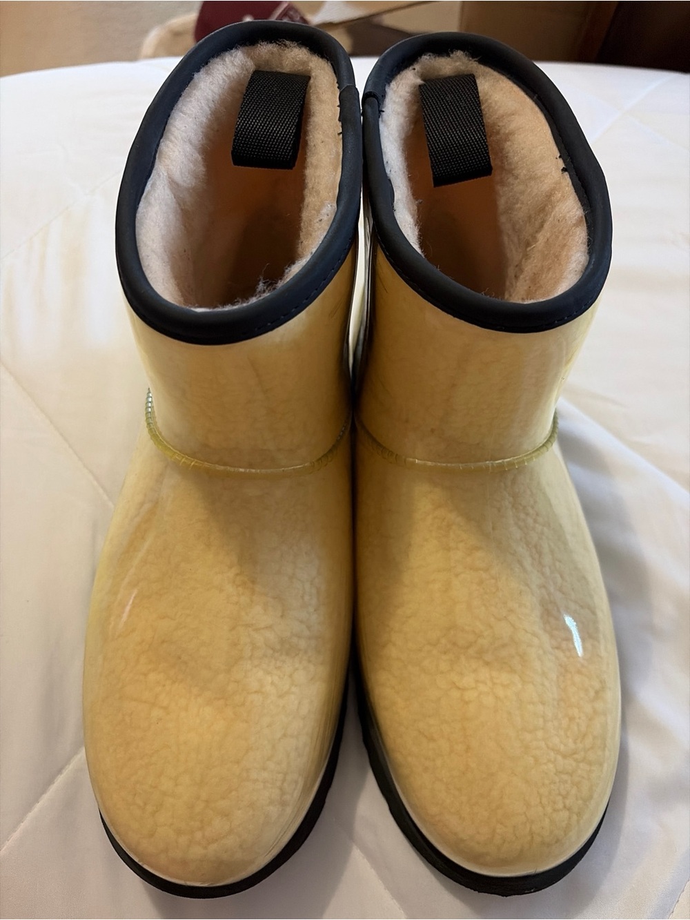 UGG Classic Clear Mini Waterproof Glossy Tan Ankle Booties sz 10 - Picture 2 of 7
